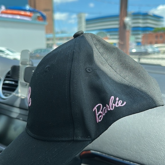 barbie hat - Picture 2 of 3